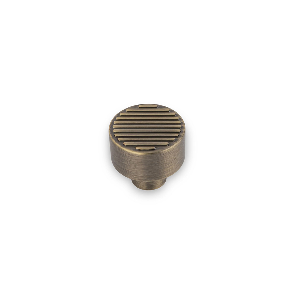 AURORA Top Reeded Round Knob - 30mm Diameter - Antique Brass (HB)